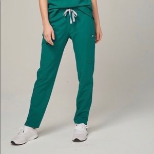 Yola skinny scrub pants